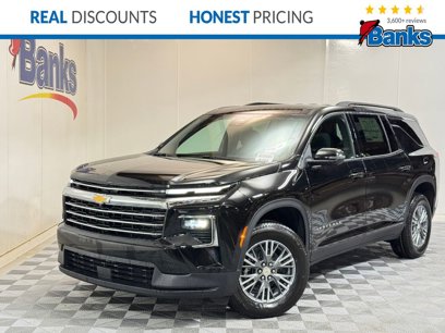 New 2025 Chevrolet Traverse LT w/ Driver Confidence Package