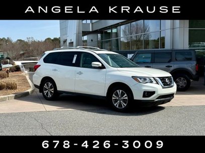 Used 2017 Nissan Pathfinder SL w/ SL Premium Package