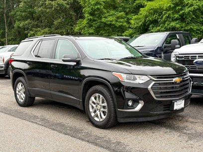 Used 2021 Chevrolet Traverse LT