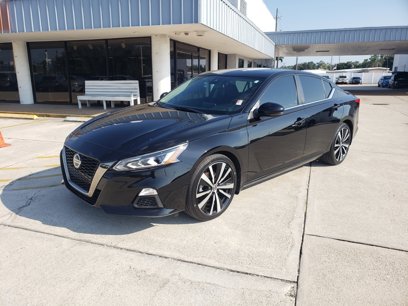Used 2021 Nissan Altima 2.5 SR w/ SR Premium Package