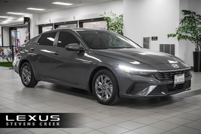 Used 2024 Hyundai Elantra Blue