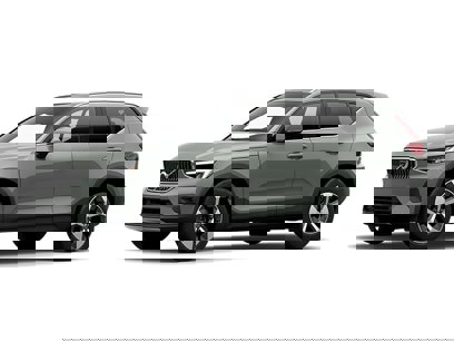 Certified 2024 Volvo XC40 B5 Plus
