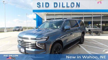 New 2025 Chevrolet Suburban LT