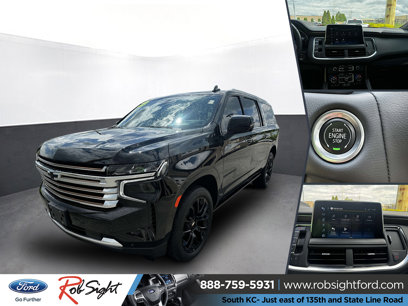 Used 2023 Chevrolet Suburban High Country w/ Premium Package 2