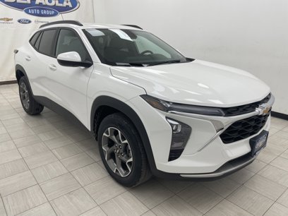New 2025 Chevrolet Trax LT w/ Driver Confidence Package