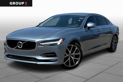 Used 2018 Volvo S90 T5 Momentum w/ Convenience Package