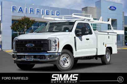 New 2024 Ford F250 XL w/ XL Chrome Package