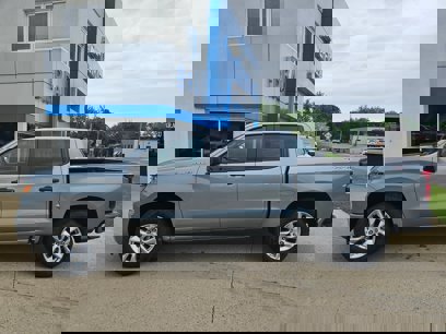 New 2025 Chevrolet Silverado 1500 Custom