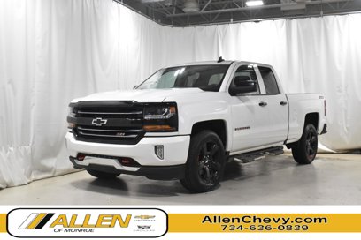 Used 2018 Chevrolet Silverado 1500 LT w/ Redline Edition