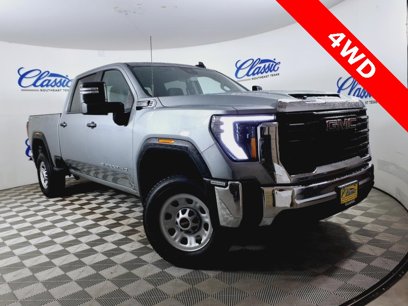 Used 2024 GMC Sierra 2500 Pro w/ Convenience Package