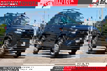 New 2025 Toyota RAV4 XLE