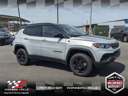 New 2024 Jeep Compass Trailhawk w/ Trailhawk Convenience Group