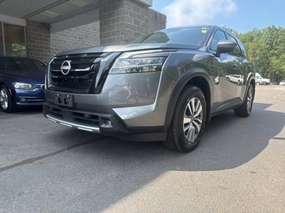 Used 2022 Nissan Pathfinder SL w/ Lighting Package (N92)
