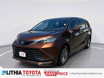 Used 2021 Toyota Sienna LE