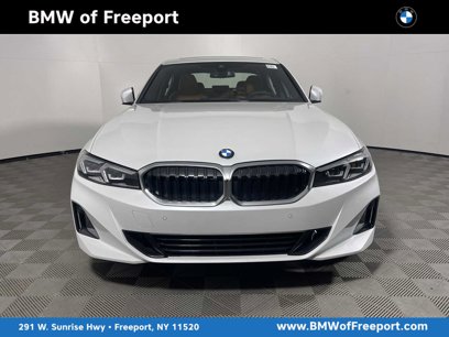 New 2025 BMW 330i xDrive Sedan w/ Convenience Package