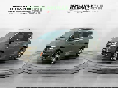 New 2025 Chrysler Pacifica Select