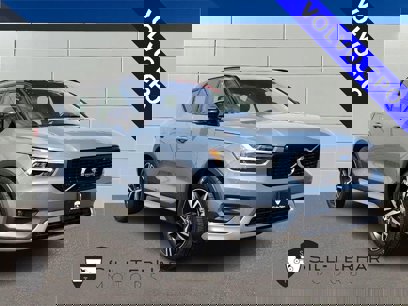Certified 2021 Volvo XC40 T5 R-Design
