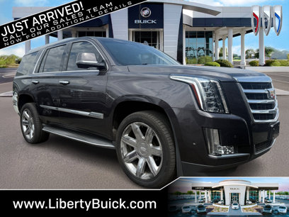 Used 2017 Cadillac Escalade Luxury
