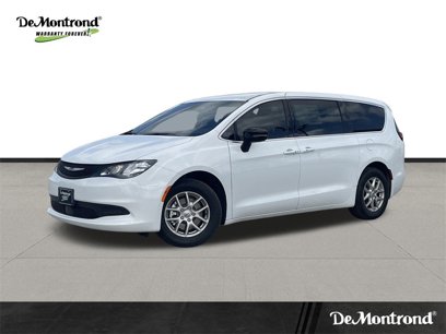 New 2025 Chrysler Voyager LX