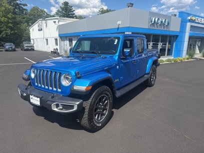 Used 2021 Jeep Gladiator Overland w/ Popular Equipment Package