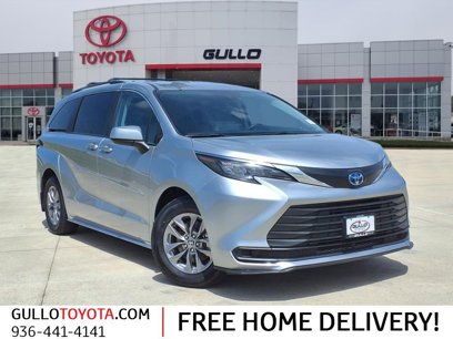 Certified 2024 Toyota Sienna LE