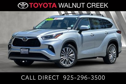 Certified 2022 Toyota Highlander Platinum