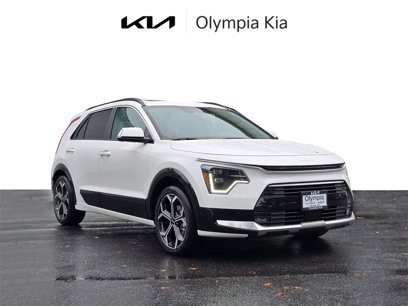 New 2025 Kia Niro SX Touring