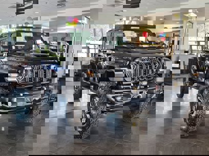 New 2025 Jeep Wrangler Unlimited Rubicon 392