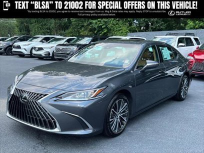 Certified 2025 Lexus ES 350 w/ Premium Package