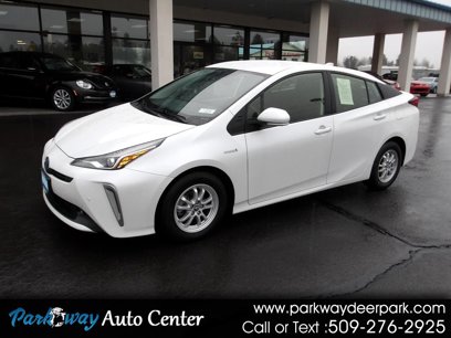 Used 2021 Toyota Prius LE