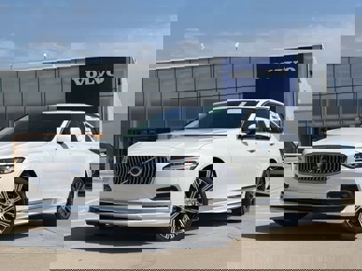 New 2025 Volvo S90 B6 Plus
