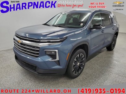 New 2025 Chevrolet Traverse LT w/ Enhanced Driving Package