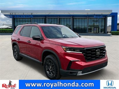New 2025 Honda Pilot TrailSport