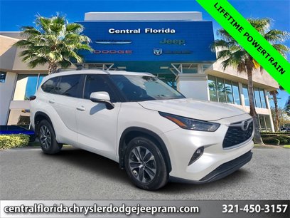 Used 2024 Toyota Highlander XLE