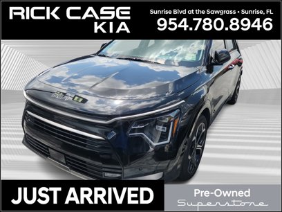 Used 2023 Kia Niro SX Touring