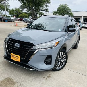 Used 2024 Nissan Kicks SR