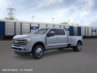 New 2026 Ford F450 Platinum w/ Platinum Plus Package