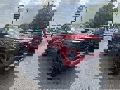 New 2025 Chevrolet Colorado Z71 w/ Z71 Convenience Package 2