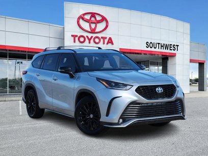 Used 2023 Toyota Highlander XLE