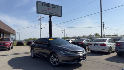 Used 2016 Chrysler 200 S