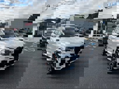 Used 2021 BMW X5 xDrive40i w/ M Sport Package