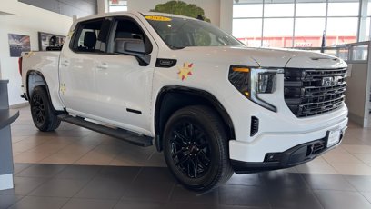 New 2025 GMC Sierra 1500 Elevation