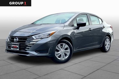 New 2025 Nissan Versa S