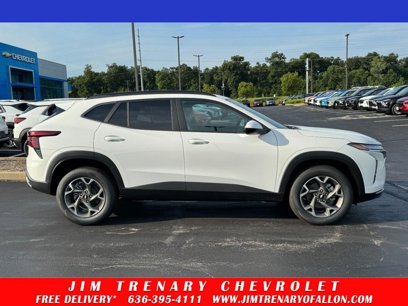 New 2025 Chevrolet Trax LT w/ Sunroof Package
