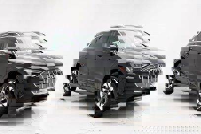 Used 2021 Audi e-tron Premium Plus w/ Premium Plus Package