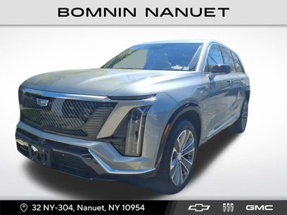 Used 2026 Cadillac Vistiq Luxury