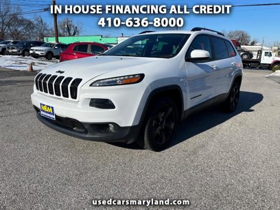 Used 2018 Jeep Cherokee Latitude w/ Altitude Package