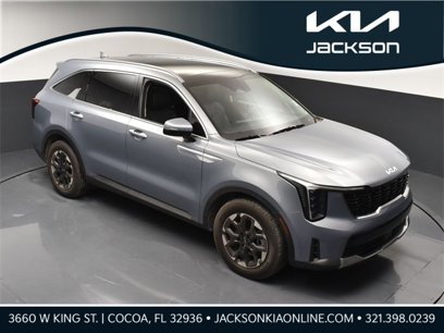 Used 2025 Kia Sorento S w/ Panoramic Sunroof Package