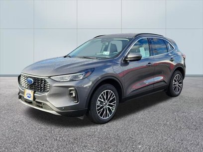 New 2023 Ford Escape SE w/ PHEV Premium Package