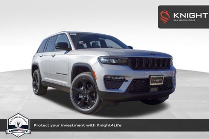 New 2025 Jeep Grand Cherokee Limited w/ Black Appearance Package
